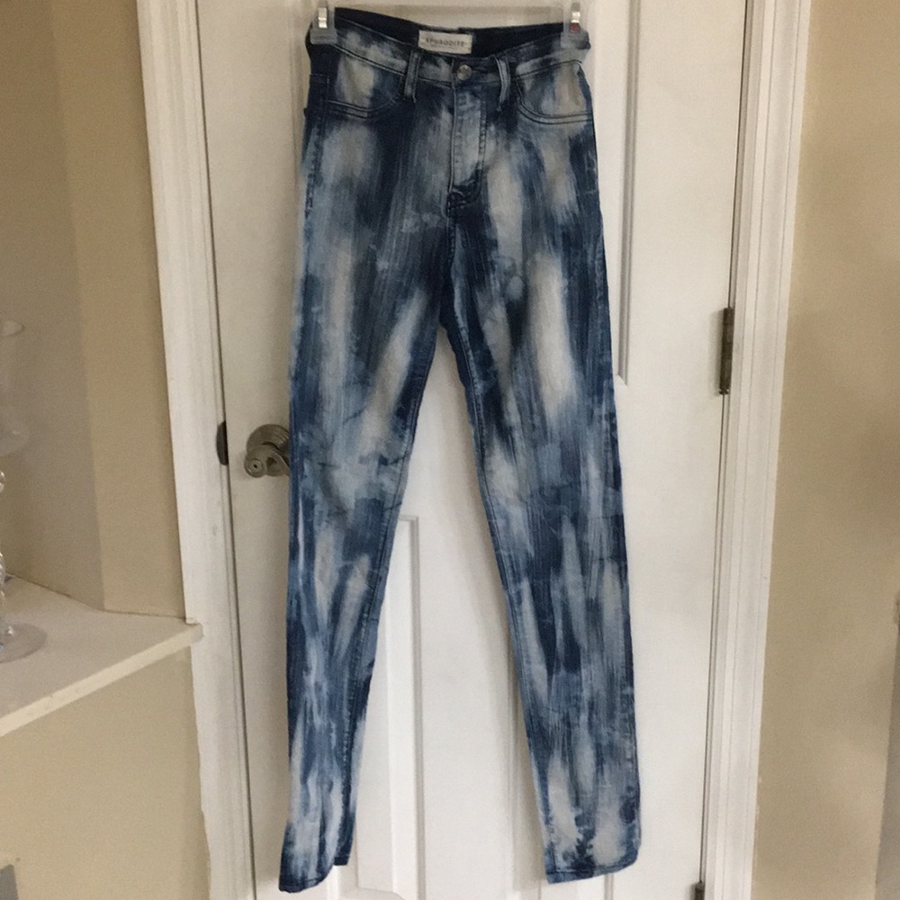Aphrodite Jeans